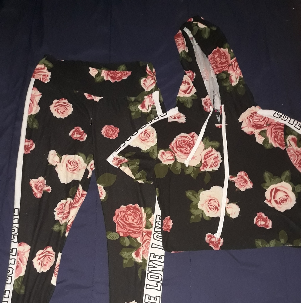 Two-piece set